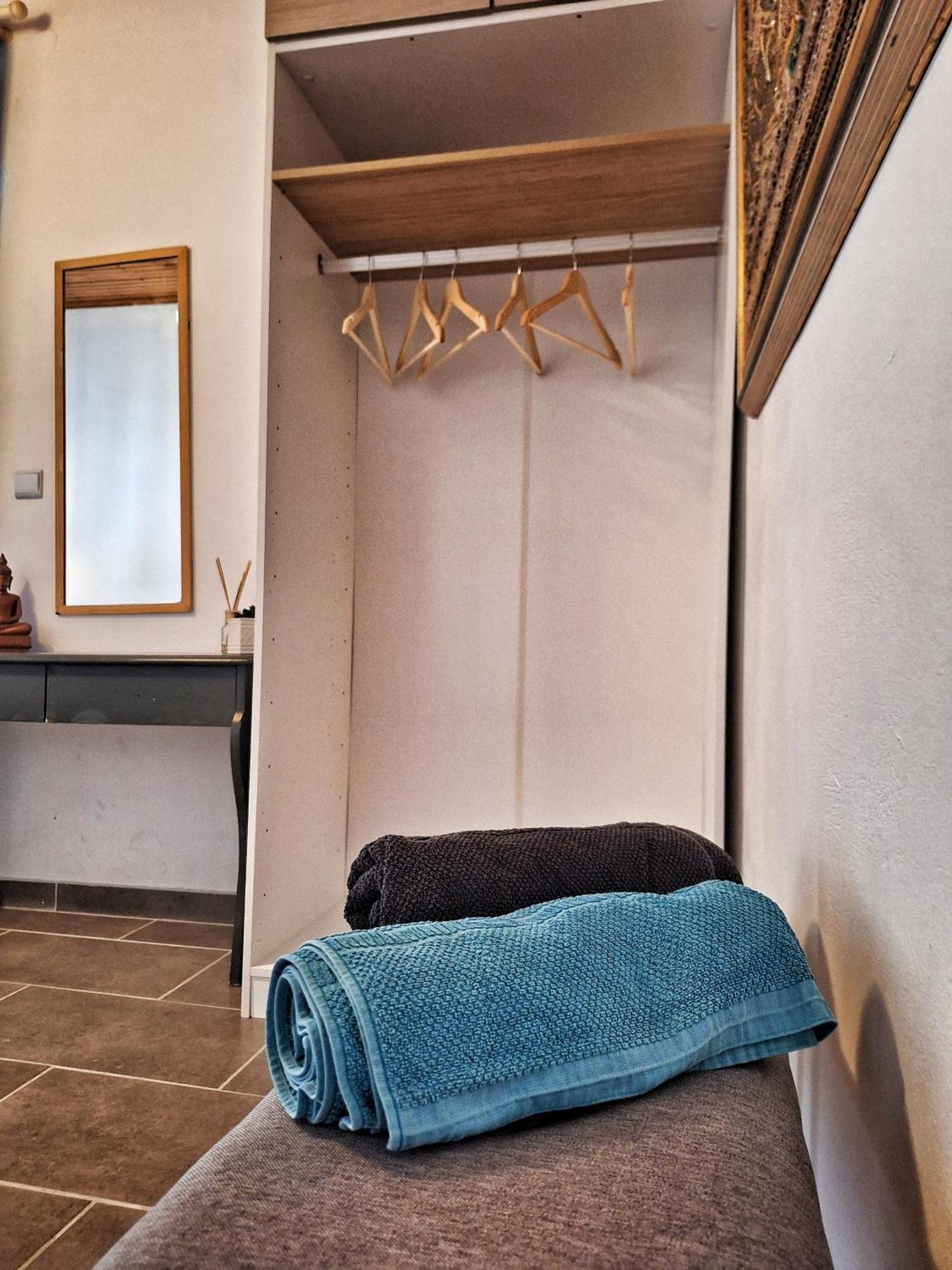 Lemami Seafront Bungalows Kávosz Szoba fotó