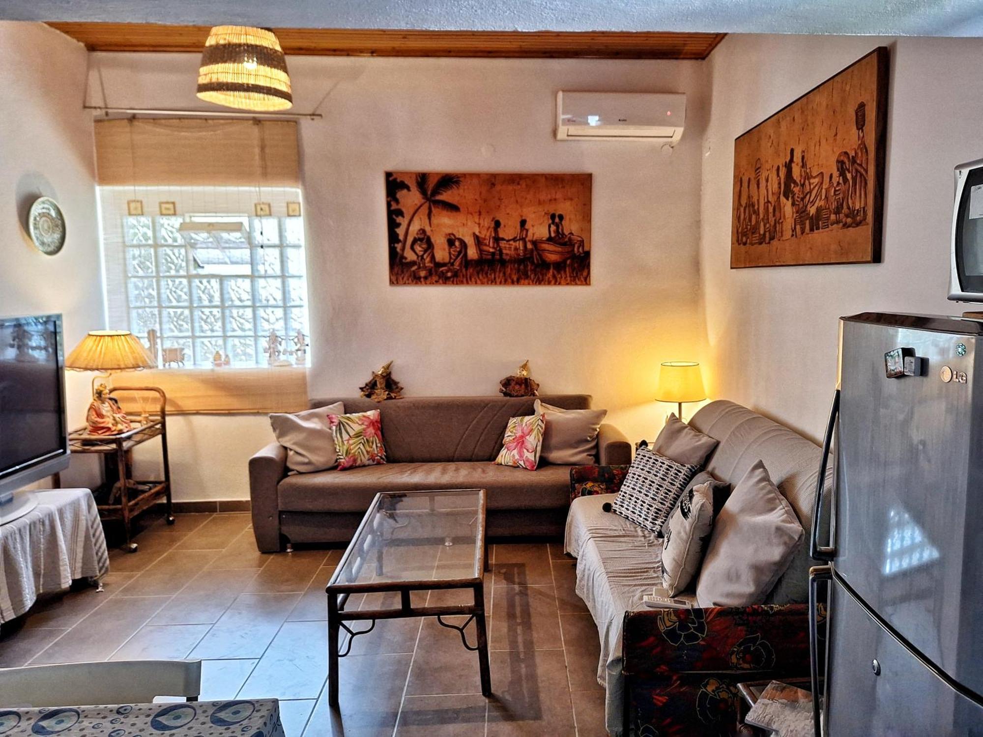 Lemami Seafront Bungalows Kávosz Szoba fotó